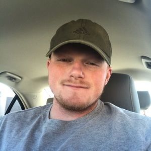 Meet your Posher, Devin